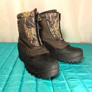 Itasca Camo Snow Stomper Boy's Kid's Boots w Removable Lining Size 5
